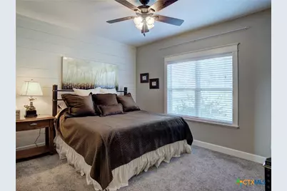 205 S Avenue D, Shiner, TX 77984 - Photo 21