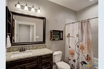 205 S Avenue D, Shiner, TX 77984 - Photo 25