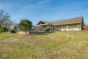 205 S Avenue D, Shiner, TX 77984 - Photo 39