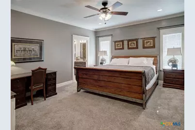 205 S Avenue D, Shiner, TX 77984 - Photo 15