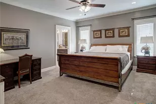 205 S Avenue D, Shiner, TX 77984 - Photo 15