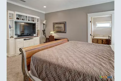 205 S Avenue D, Shiner, TX 77984 - Photo 17