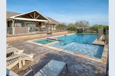 205 S Avenue D, Shiner, TX 77984 - Photo 35