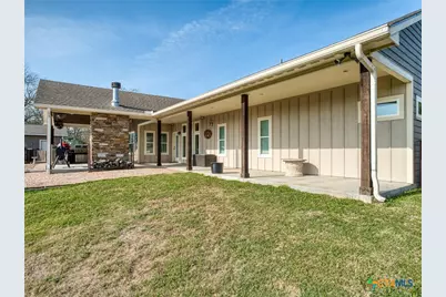205 S Avenue D, Shiner, TX 77984 - Photo 37