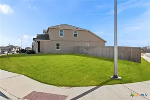 2741 Nueva Cordova, Seguin, TX 78155 - Photo 31