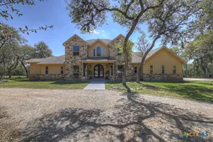1262 Elm Creek Rd, New Braunfels, TX 78132 - Photo 7