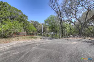 1262 Elm Creek Rd, New Braunfels, TX 78132 - Photo 45