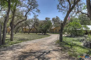 1262 Elm Creek Rd, New Braunfels, TX 78132 - Photo 11