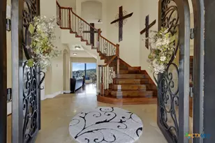 1262 Elm Creek Rd, New Braunfels, TX 78132 - Photo 3