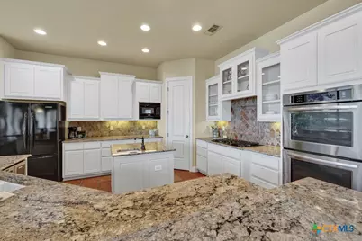 1745 W Lakeside Drive, Canyon Lake, TX 78133 - Photo 9