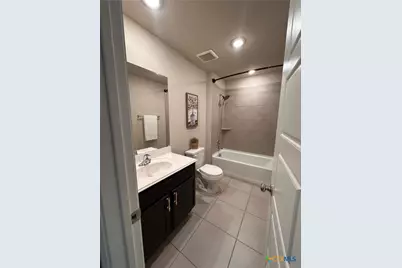 2929 Greenbriar, Seguin, TX 78155 - Photo 13