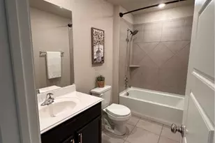 2929 Greenbriar, Seguin, TX 78155 - Photo 13