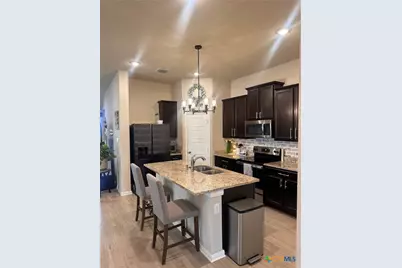 2929 Greenbriar, Seguin, TX 78155 - Photo 11