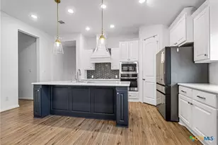 2900 Flaxen Wy, Seguin, TX 78155 - Photo 7