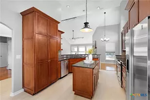 2643 Wilderness Way, New Braunfels, TX 78132 - Photo 7