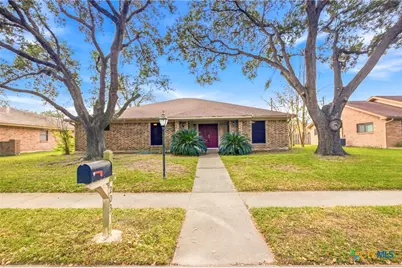 203 Wilshire Drive, Victoria, TX 77904 - Photo 7