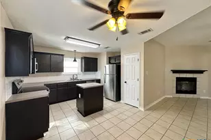 1301 Marlee Cir, Copperas Cove, TX 76522 - Photo 7