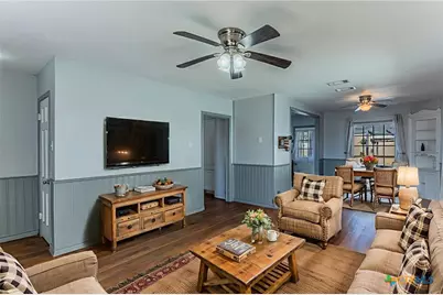 1418 S 3rd Street, Temple, TX 76504 - Photo 9