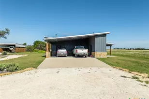 750 Co Rd 100, Purmela, TX 76566 - Photo 25
