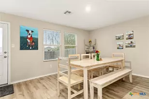 2921 Green Finch, New Braunfels, TX 78130 - Photo 11