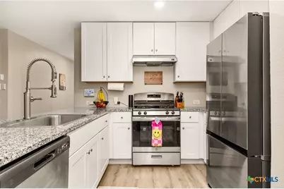 2921 Green Finch, New Braunfels, TX 78130 - Photo 9