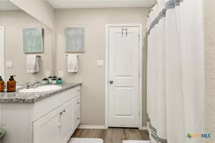 2921 Green Finch, New Braunfels, TX 78130 - Photo 15