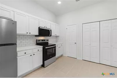 1751 Joy Spring, New Braunfels, TX 78130 - Photo 15