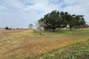 3502 and 3504 Pleasant Green Dr, Victoria, TX 77901 - Photo 43