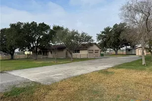 3502 and 3504 Pleasant Green Dr, Victoria, TX 77901 - Photo 37