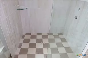 16026 Honey Rdg Dr, Holland, TX 76534 - Photo 19