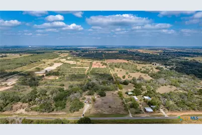 3638 Fm 2579, Floresville, TX 78114 - Photo 15