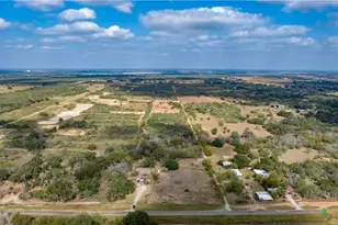 3638 Fm 2579, Floresville, TX 78114 - Photo 15