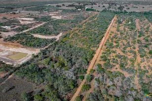 3638 Fm 2579, Floresville, TX 78114 - Photo 17