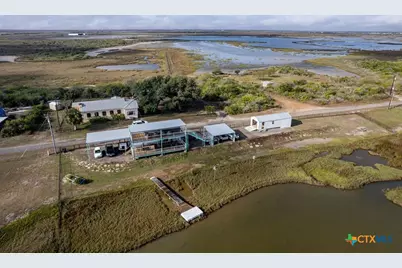 305 Zimmerman Road, Port Lavaca, TX 77979 - Photo 3