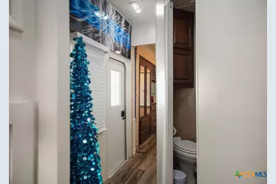 305 Zimmerman Road, Port Lavaca, TX 77979 - Photo 21