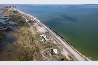 305 Zimmerman Road, Port Lavaca, TX 77979 - Photo 5