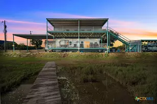 305 Zimmerman Rd, Port Lavaca, TX 77979 - Photo 1