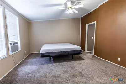 5526 Fm 20, Seguin, TX 78155 - Photo 17