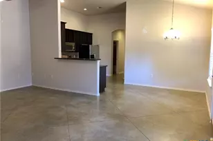 235 Anne Louise Dr, New Braunfels, TX 78130 - Photo 3