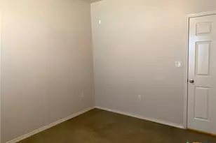 235 Anne Louise Dr, New Braunfels, TX 78130 - Photo 15