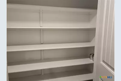 1420 Parkwood, Seguin, TX 78155 - Photo 11