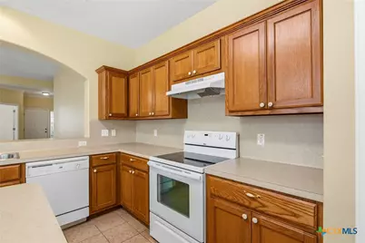 313 Riata, Victoria, TX 77901 - Photo 9