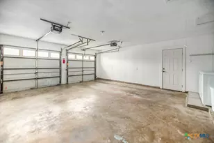 118 Holiday Ln, Port Lavaca, TX 77979 - Photo 33