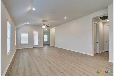 1764 Heritage Maples, New Braunfels, TX 78132 - Photo 9