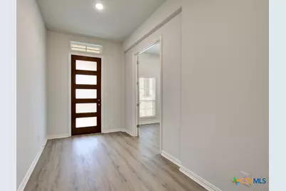 1764 Heritage Maples, New Braunfels, TX 78132 - Photo 7
