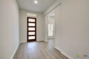 1764 Heritage Maples, New Braunfels, TX 78132 - Photo 7