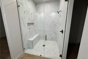 318 Warehouse Rd, Victoria, TX 77905 - Photo 19