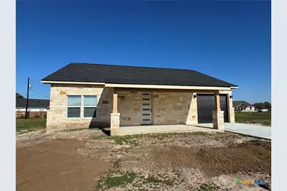 318 Warehouse Road, Victoria, TX 77905 - Photo 1