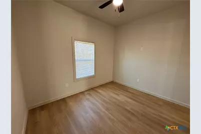 318 Warehouse Road, Victoria, TX 77905 - Photo 31