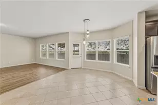 253 Flushing, New Braunfels, TX 78130 - Photo 5